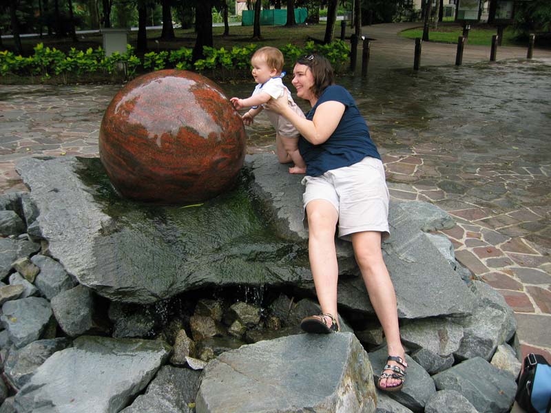 Kuba a Hanka v Singapurské botanické zahradě / Kuba and Hanka in Singapore Botanic Gardens (SGP)