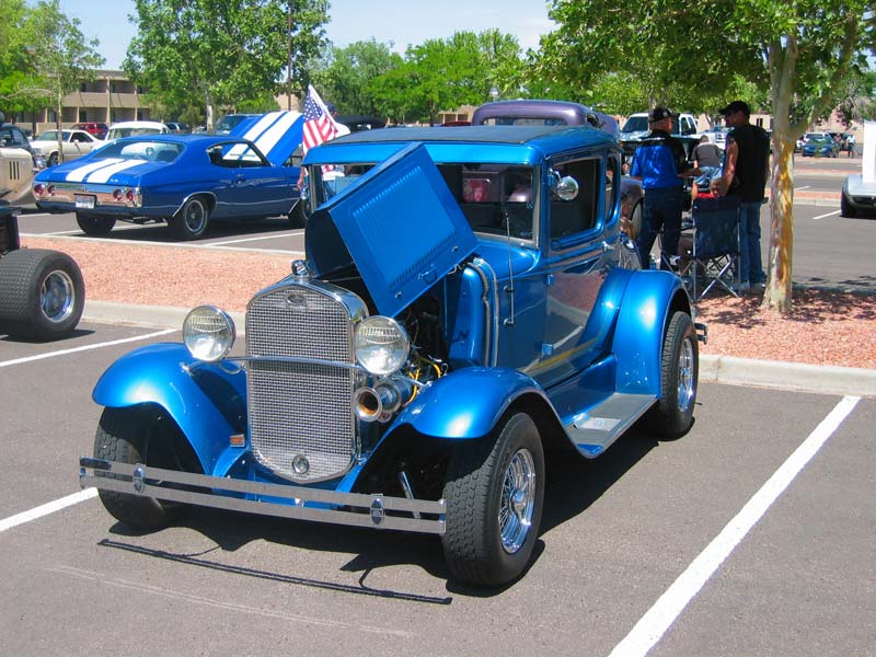 Sraz veteránů ve Wahweap (Arizona, USA) / Veteran car meeting in Wahweap (Arizona, USA)