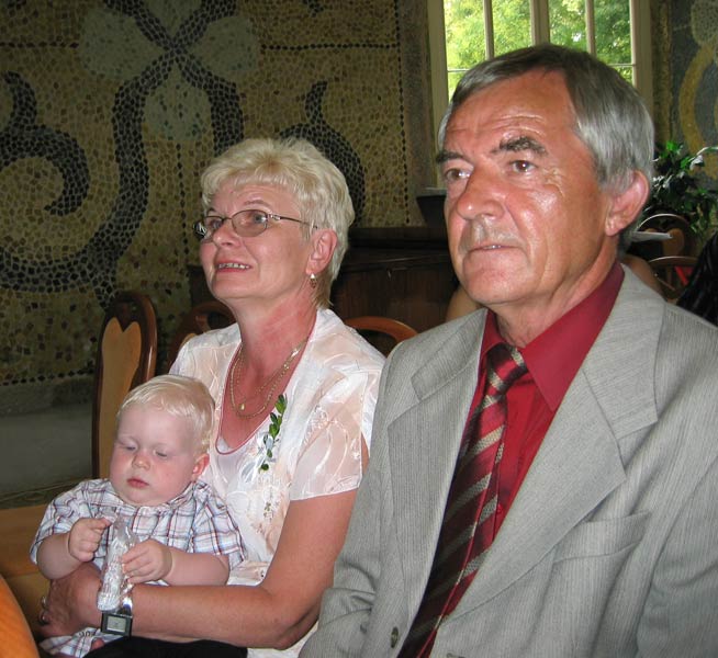 Míša, mamka & taťka na Pavlově svatbě / Míša, mom & dad on Pavel's wedding