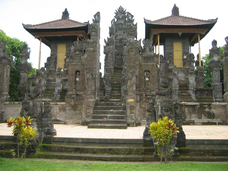 Chrám Pura Meduwe Karang (Bali, RI) / Pura Meduwe Karang temple (Bali, RI)