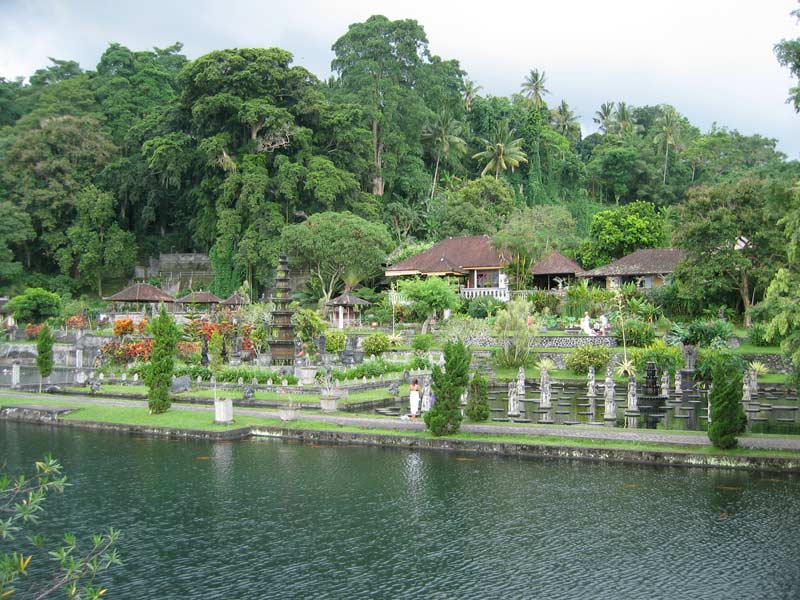 Vodní palác Tirta Gangga (Bali, RI) / Tirta Gangga water palce (Bali, RI)