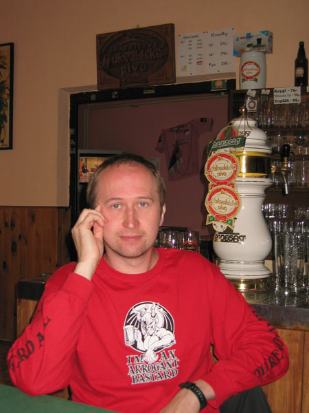 Marek v hukvaldském minipivovaru / Marek at Hukvaldy microbrewery